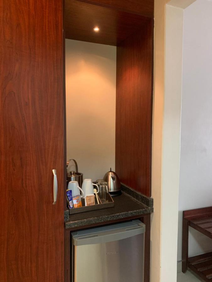 Royal Hotel 폴로콰네 외부 사진